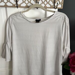 Ann Taylor White and Gray Bell Sleeve Boxy Blouse